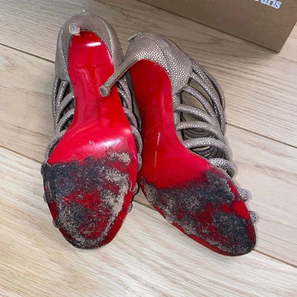 Authentic Christian Louboutin Macala 100 Baseball Gladiator Sandal Gold size 38 - Picture 4 of 12